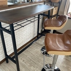 【受け渡し予定者決定】カウンターテーブル＆椅子二脚