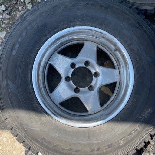 深リム　WEDS JAPAN 15インチ　6穴　アルミホイール　タイヤおまけ　265/70R15 