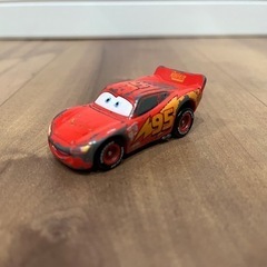 TOMICA ライトニング・マックイーン