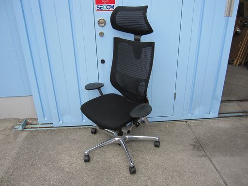 事務イス　ヘッドレスト付き　オカムラ製アトラス　ブラック　CP21BS FDF1