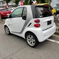 スマートフォーツーホワイトEDの画像
