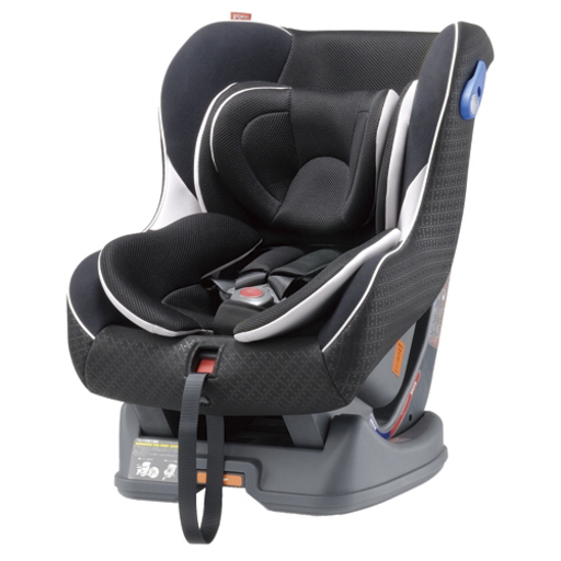 新生児から使えるPigeonチャイルドシート