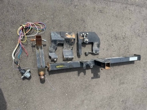 ヒッチメンバー　C26 セレナ