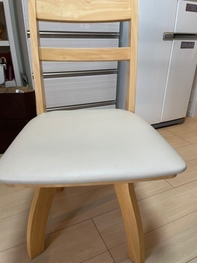 美品　ダイニング椅子　2脚