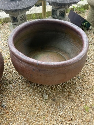 素焼き　睡蓮鉢