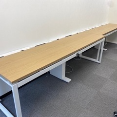 【無料】オフィステーブルの画像