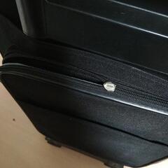 BON VOYAGE キャリーバッグの画像