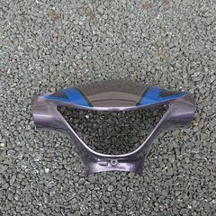 アドレスV125S　ヘッドライトカウルの画像
