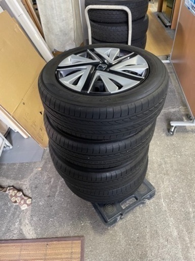 ホンダシャトル 純正タイヤホイール