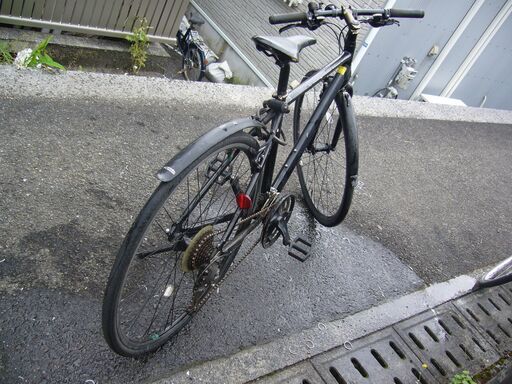 商談中クロスバイクブリジストングリーンレーベルGL２７インチ高知市内配達無料