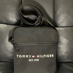 ショルダーバッグ❗️【TOMMY HILFIGER】