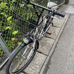 リサイクルショップどりーむ鹿大前店　No１４８　エコNo１３９１８X　自転車　26インチ　ファットバイク　ブリヂストン　シティサイクル　整備済　ギア内装三段　ライト付き　カゴ付きの画像