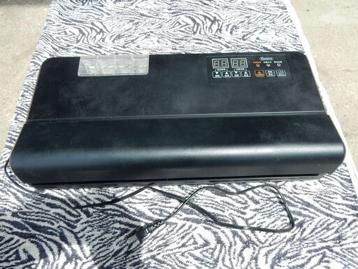 Smativ    業務用真空パック器　型番：LEHIAR5000BK
