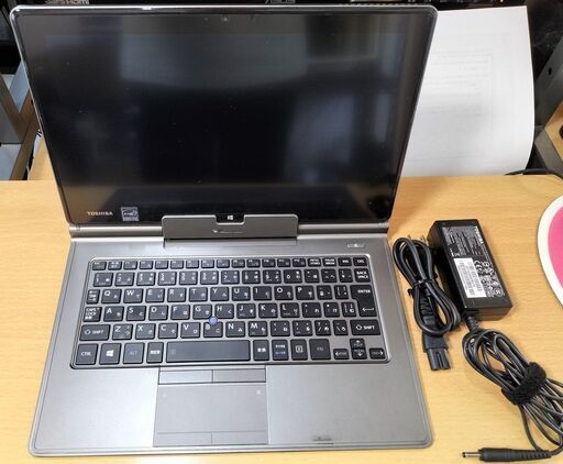 東芝2in1ノートdynabook V714/K (CPU⇒Celeron 2961Y 1.10GHz、メモリー4GB、SSD128GB、無線LAN、Webカメラ、11.6型FHD)はいかがでしょうか？
