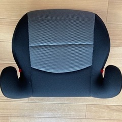 交渉中ジュニアシート　リーマンジュニア　ブースターシート
