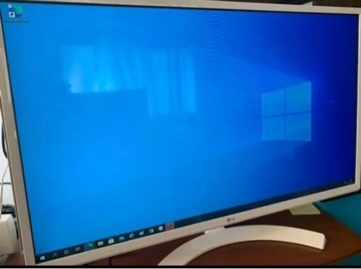 ゲーミングモニター　32インチ　LG 32MP58HQ-W   2019年製造