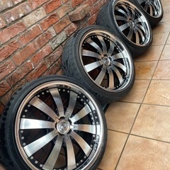 お値下げしました！ハイエース　 希少メーカー　20incの画像