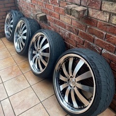 お値下げしました！ハイエース　 希少メーカー　20incの画像