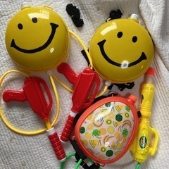 毎年大人気の　リュック型　水鉄砲3個セット