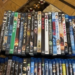 DVD ブルーレイ　洋画セット　88本！　ブルーレイプレイヤーもつけられます。の画像