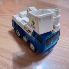高所作業車　おもちゃ　