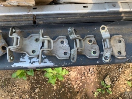 JB23 ドアヒンジ　一車分　ジムニー