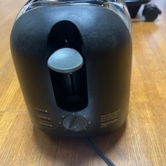 レトロなポップアップトースターの画像