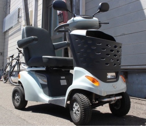 札幌市内無料配送 美品 スズキ セニアカー 電動カート ET4D7 走行距離15.4km