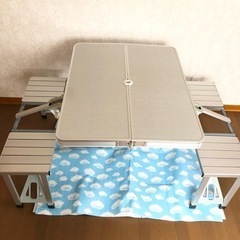 取引き中　折りたたみテーブルチェア中古の画像