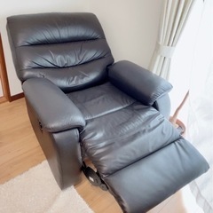ニトリ 電動リクライニングソファー　動作品　一人掛け　合皮張り　★直接引き取りの画像