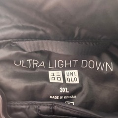 ユニクロ　ウルトラライトダウン　ベスト　黒　3XLの画像