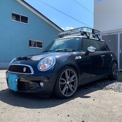 ミニ　クーパーs   マニュアル車