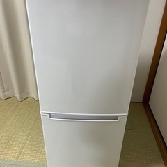 冷蔵庫無料でお譲りします！！（106リットル）