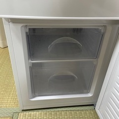 冷蔵庫無料でお譲りします！！（106リットル）の画像