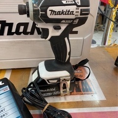 マキタ　18V インパクトドライバー　デヴォルト　18V インパクトドライバーの画像