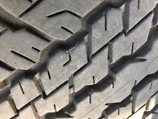 265/60R18 4本　ハイラックス ブラックラリーエディション 純正タイヤ ホワイトレター ダンロップ　DUNLOP GRANDT