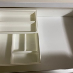 食器棚の画像