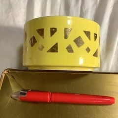☺️花器　径13✖️h20cm 円筒形　黄色　金色の柄入　の画像