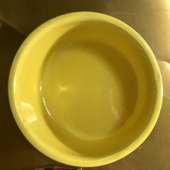 ☺️花器　径13✖️h20cm 円筒形　黄色　金色の柄入　の画像