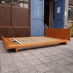 人気のunico(ウニコ)のCORSOシリーズ セミダブルベッドです！！オーク