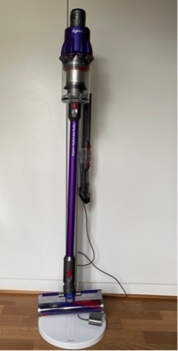 ダイソンv10（掃除機）
