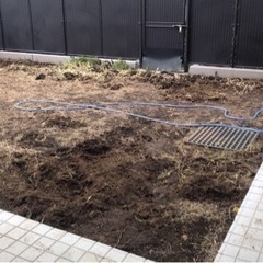 100㎡の庭を整地してくれる方