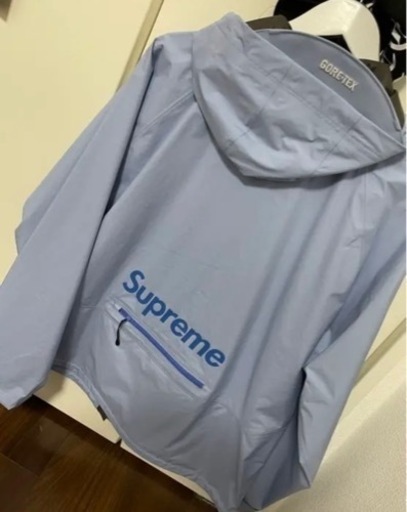 Supremeのジャンパー✩