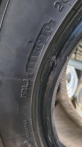 中古スタッドレスタイヤ265/70R16 (Boo) 福住のタイヤ、ホイールの中古