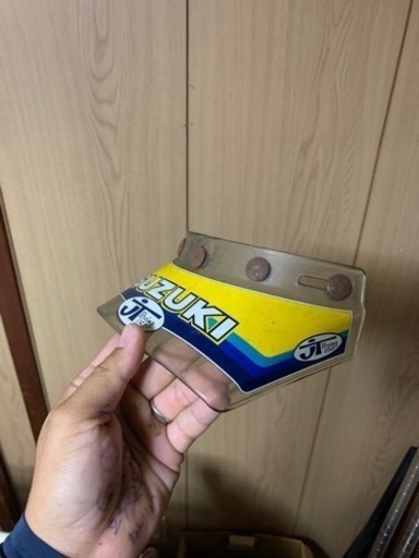 ＪＴracing 希少なスズキロゴのバイザー