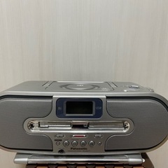 ラジカセ