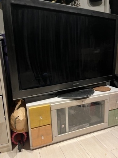 50インチ液晶テレビ、テレビ台付