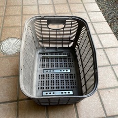自転車の後ろカゴ（BRIDGESTONE）