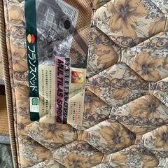 シングルベッド　引き出し付き