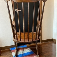 ロッキングチェアの画像